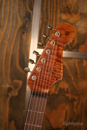Fender Custom Shop 1960 Stratocaster Relic HSS Desert Sand