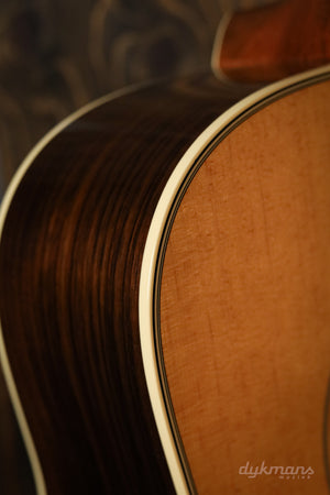 Martin D-28