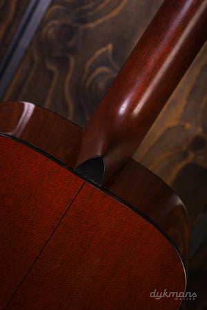 Martin 00-DB Jeff Tweedy #384 PRE-OWNED!