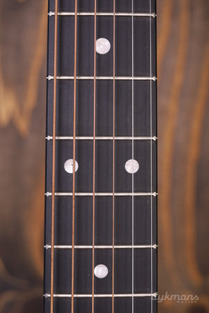 Martin 000-10E Road Series