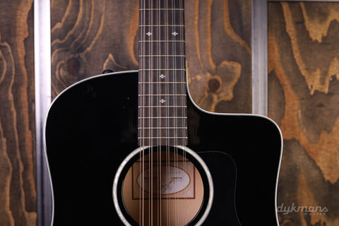 Taylor 250ce-BLK DLX PRE-OWNED