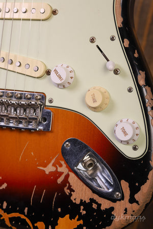 Fender Mike McCready Strat 3 Tone Sunburst