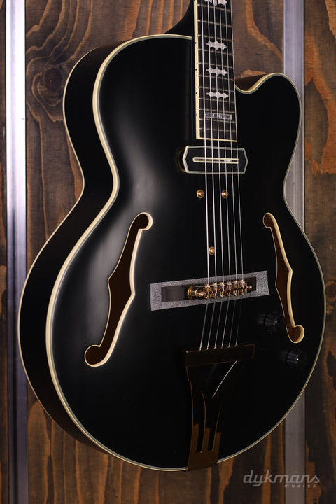 Ibanez PM3C Black Low Gloss Pat Metheny