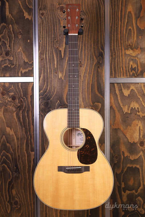 Martin Custom Shop Cherry Hill 000-14