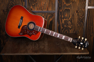Epiphone Hummingbird Standard Cherry Sunburst