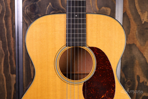 Martin 000-18 PRE-OWNED!