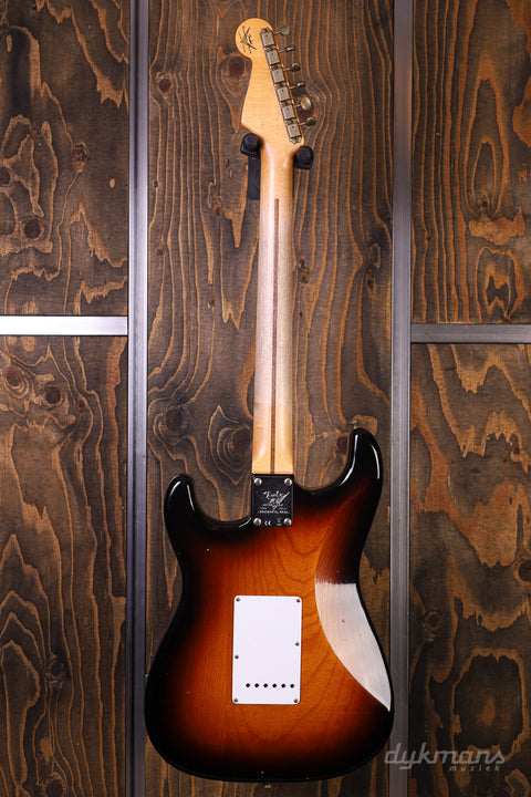 Fender Custom Shop Limited 70th Anniversary '54 Strat Journeyman Relic Wide-Fade 2-Color Sunburst