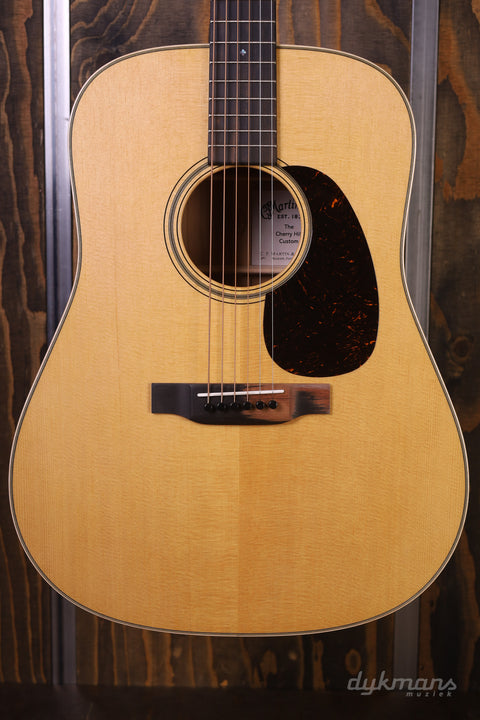 Martin Custom Shop Cherry Hill D-14