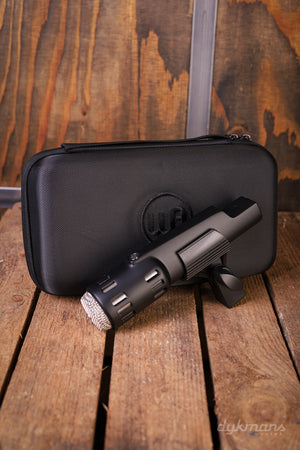 Warm Audio Retro 64 Black