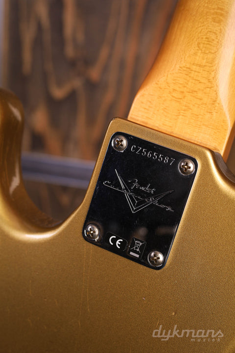 Fender Custom Shop Limited Edition '63 Jazz Bass Journeyman Relic Aged Aztec Gold