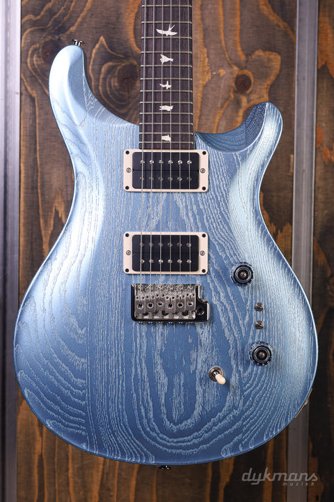 PRS CE 24-08 Swamp Ash Limited Frost Blue Metallic