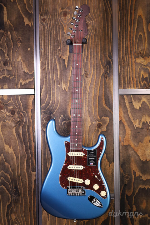 Fender American Professional II Lake Placid Blue Limited Edition Rosewood Neck