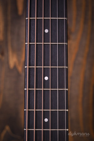 Taylor 212ce