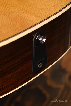 Martin OM-28E Reimagined.