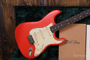 Del-Tone 60s S-Style Fiesta Red Light Aged