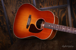 Gibson J-45 Standard Heritage Cherry Sunburst