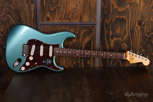 Fender American Professional Classic Stratocaster SSS Sherwood Green