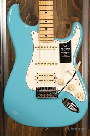 Fender Player II Stratocaster HSS Coral Red