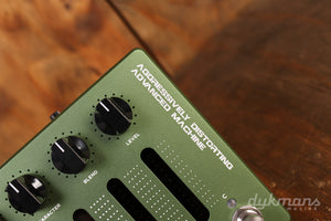 Darkglass ADAM aggressively distorting advanced machine