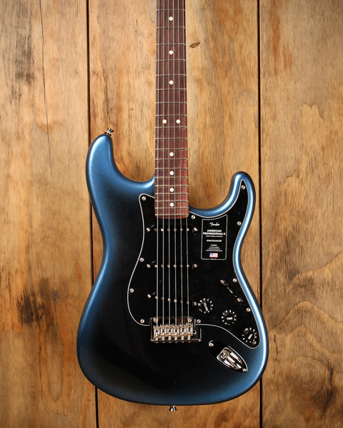 Fender American Pro II Strat Dark Night